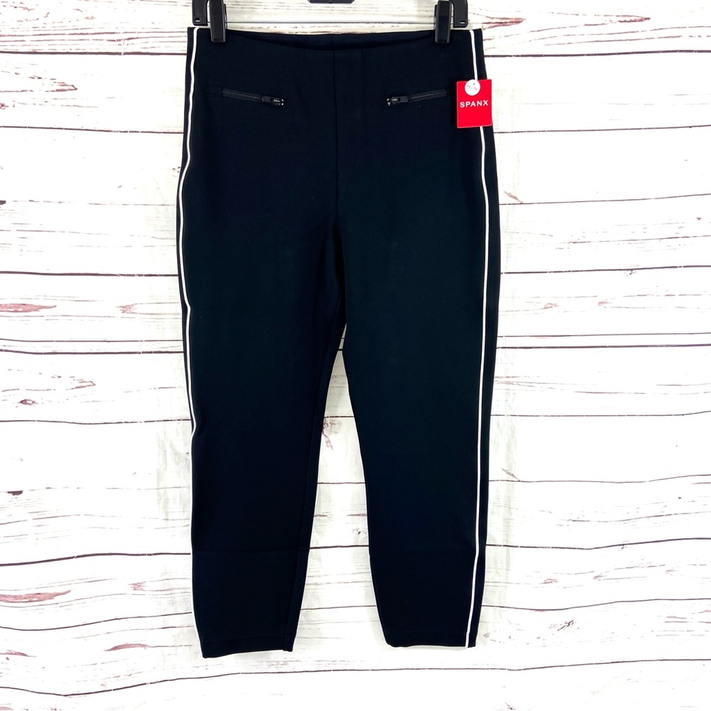 Spanx Pants Women’s Petite Medium Classic Black Ankle Piped Skinny Stretch